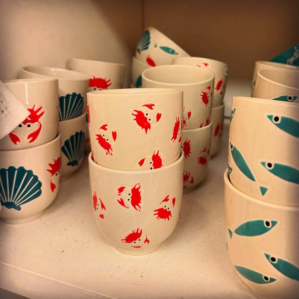 Mugs